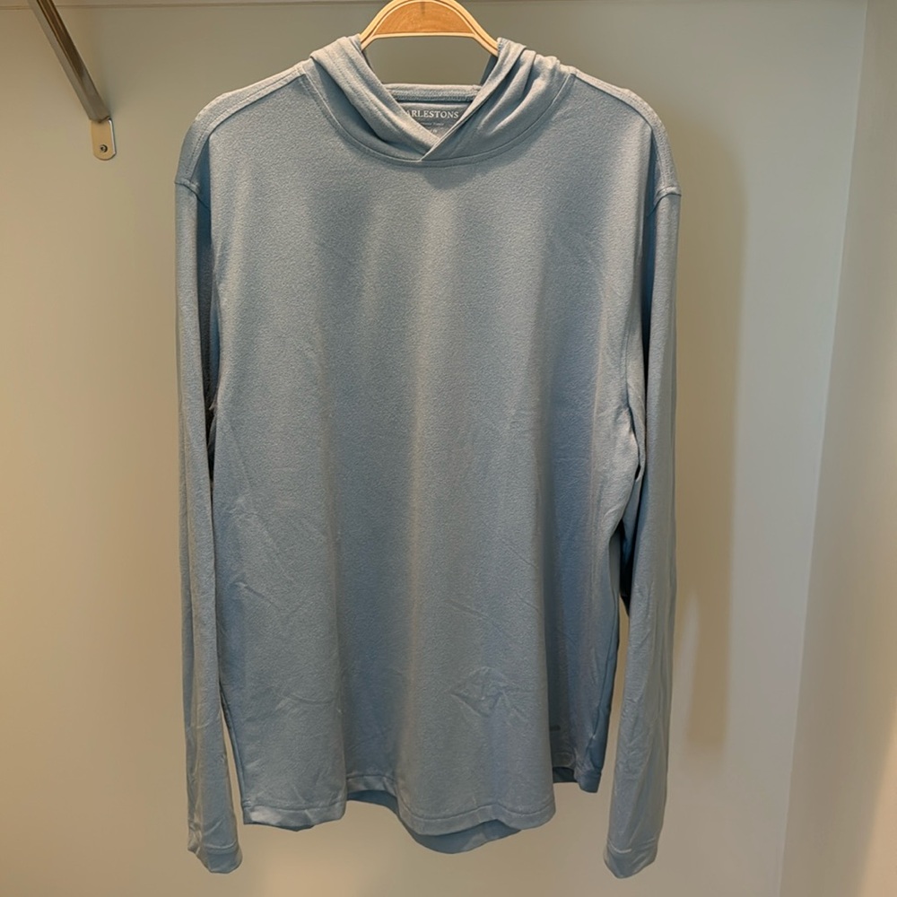 Harlestons performance hoodie, tailored fit size large color, light blue